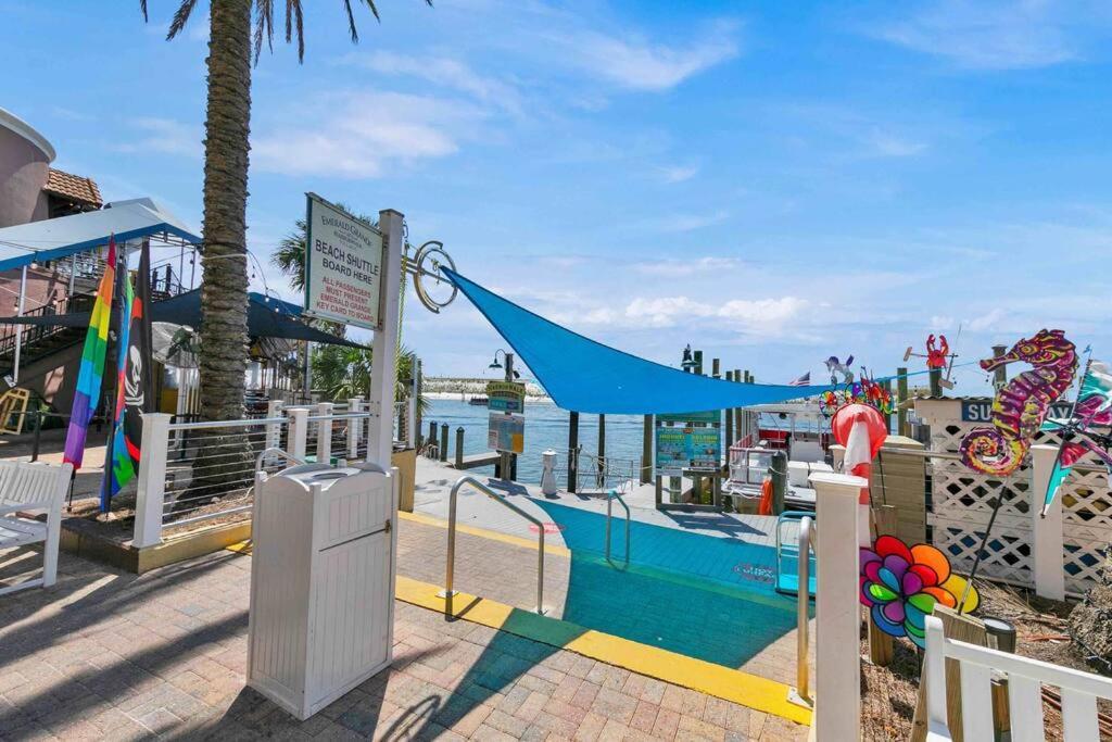 Charming Holiday Isle Destin Beach Access Townhome Exterior photo